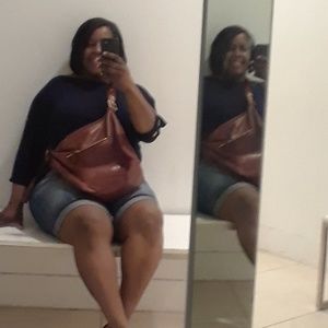 Meet your Posher, Sheila